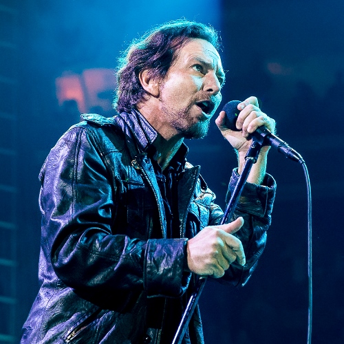 Pearl Jam toca 9 músicas novas durante 1º show da turnê “Dark Matter”