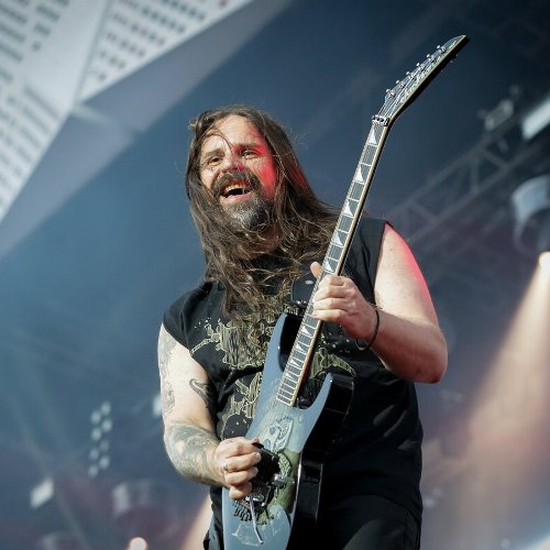 Sepultura pretende gravar músicas inéditas com Greyson Nekrutman