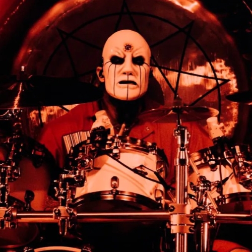Eloy Casagrande promete músicas novas do Slipknot