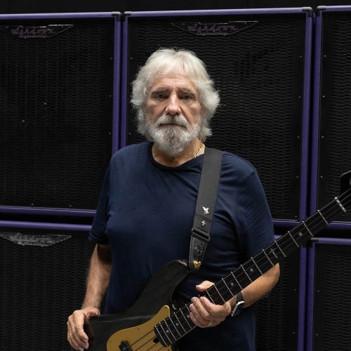 Geezer Butler usa cantor gerado por IA para compor novo álbum solo